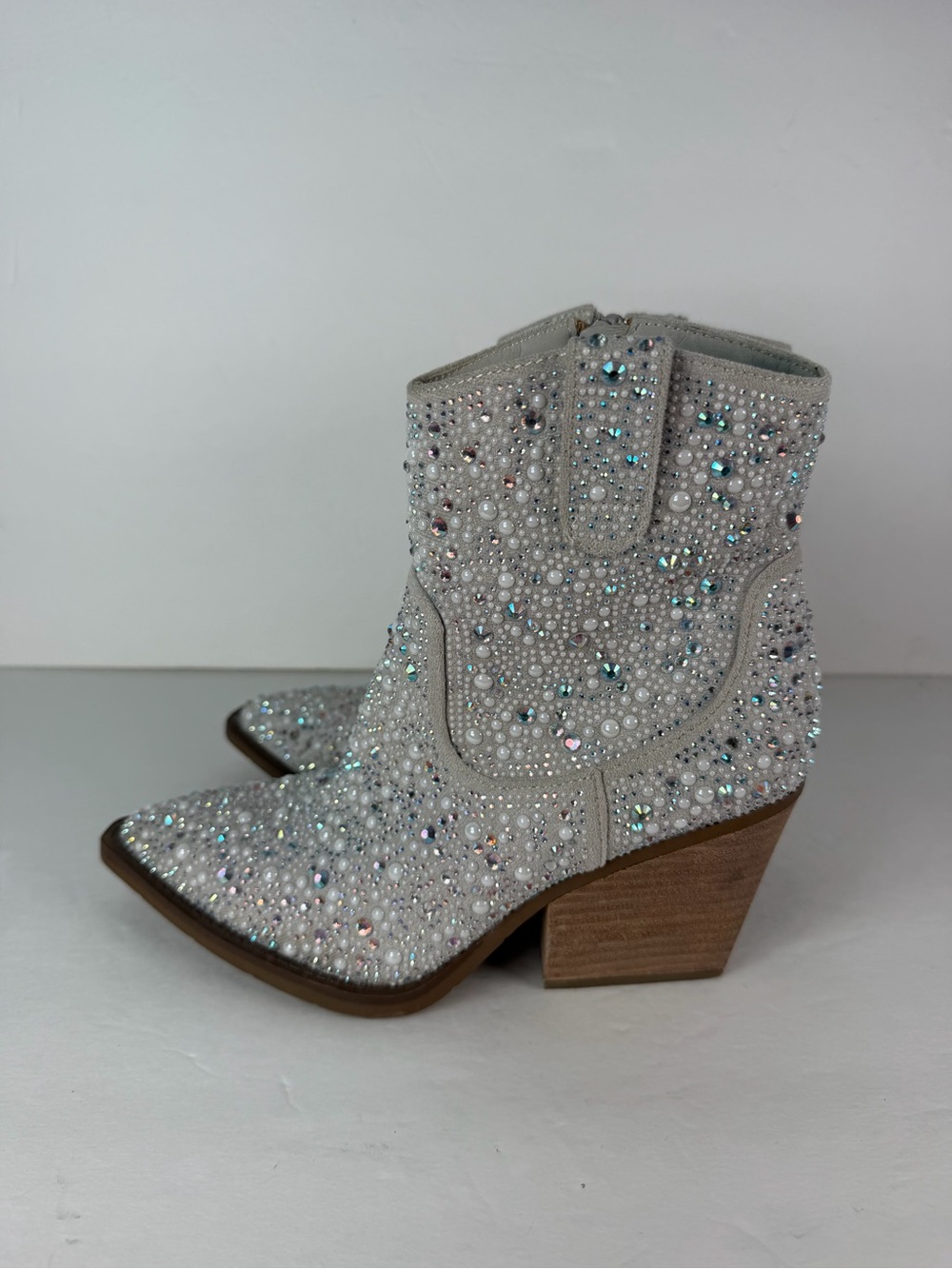 Very G Kady Pearl Women’s Size 8 Rhinestone Western Cowboy Ankle Boots White - Picture 12 of 14